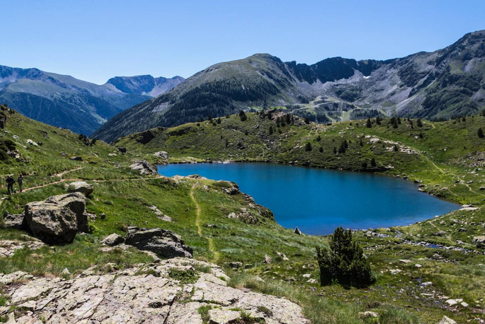 🌲🌄ANDORRA, ¡UN PARAÍSO ENTRE MONTAÑAS!🚶🏼🏘️ Hotel 3★ con  desayuno, 💥-50% en niños💥 y rutas guiadas de senderismo  | Encamp