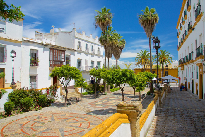 🏖️EL PTO. DE SANTA MARÍA ¡UN DESTINO 🔝TODO EL AÑO!🤍😎 Hotel 4⭐ con desayuno cerca de la playa y en el centro histórico | Costa de Cádiz