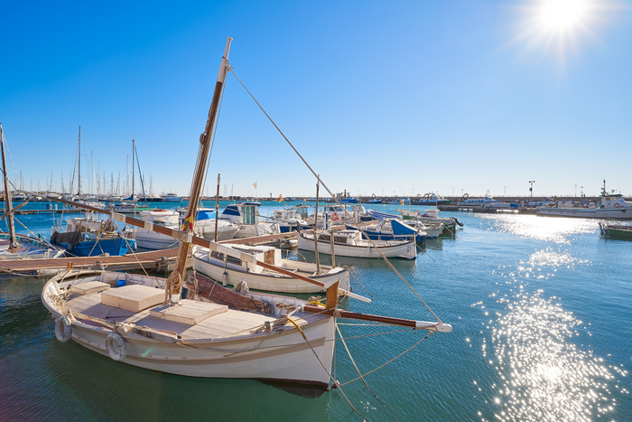☀️¡VACACIONES CON DESAYUNO EN CAMBRILS!🏖️ Hotel 3★ familiar con piscina y parking gratuito en la Costa Dorada | Tarragona
