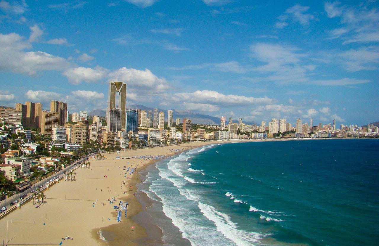 🌠 Hotel no Sul de Espanha a 10 minutos da praia | Benidorm