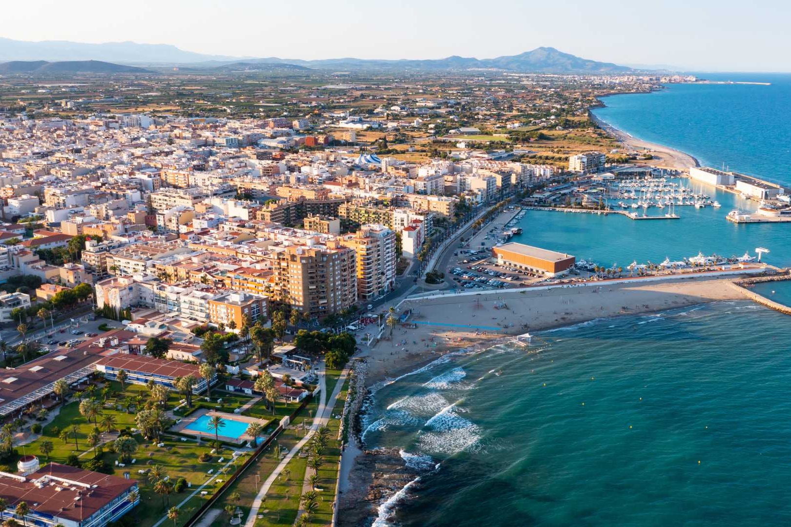 🌞🌊¡EL VERANO AÚN NO HA TERMINADO EN BENICARLÓ!⛱️👨👩👧👦 Desde 2 noches: Apartamentos de hasta 6 personas al lado de la playa | Castellón 🌞🌊¡EL VERANO AÚN NO HA TERMINADO EN BENICARLÓ!⛱️👨👩👧👦 Desde 2 noches: Apartamentos de hasta 6 personas al lado de la playa | Castellón