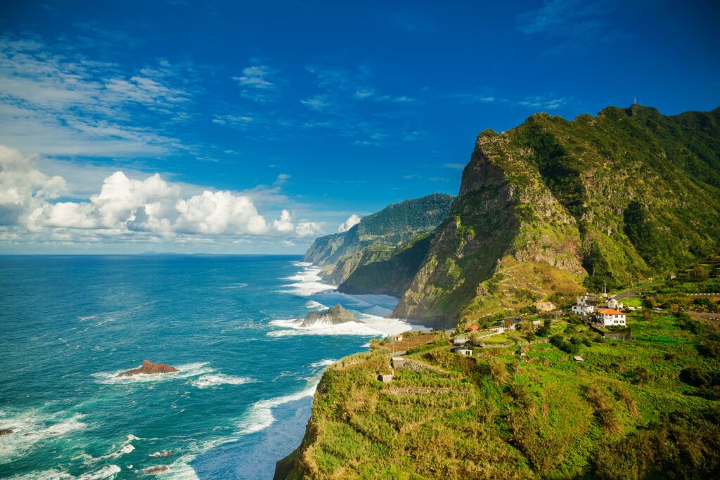✈️🧡 Fantástica Madeira: Voos desde Lisboa ou Porto + Hotel com pequeno-almoço incluído