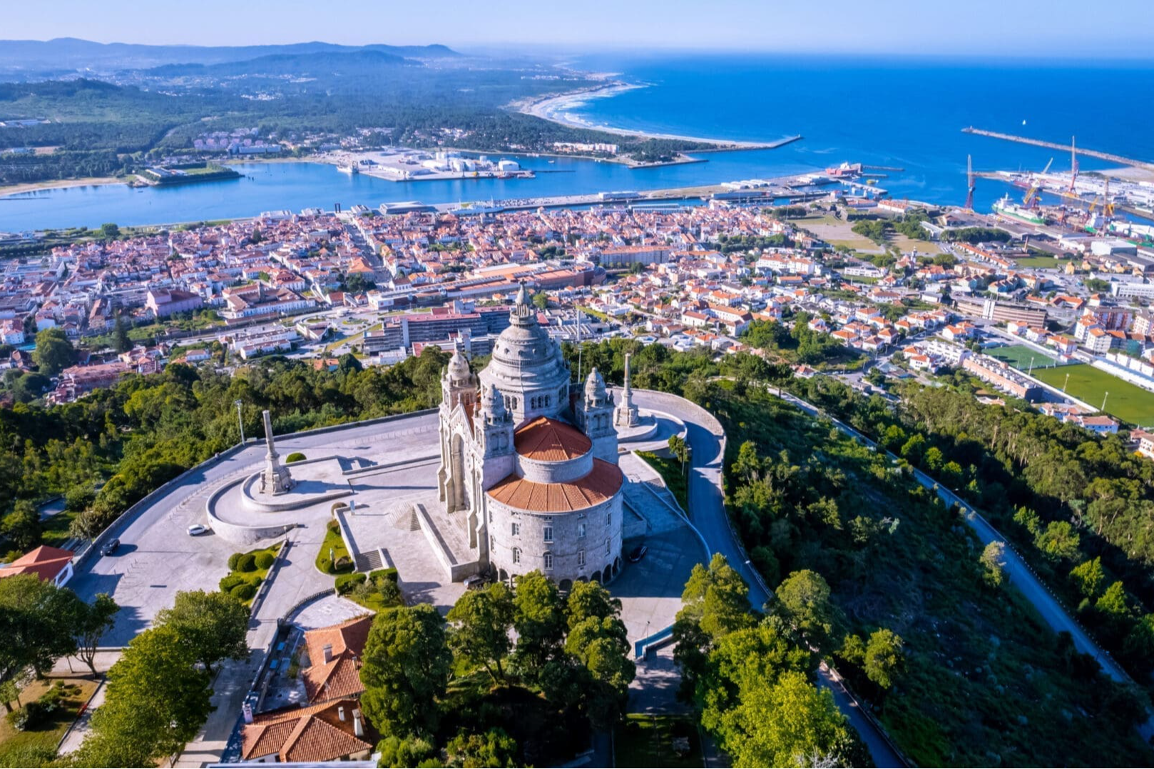 🏘️VIANA DO CASTELO ¡Un encantador pueblo de la costa norte de Portugal!🌄🏖️ Un Hotelazo 4★  con desayuno a 30 min🚗 de la frontera con Galicia 