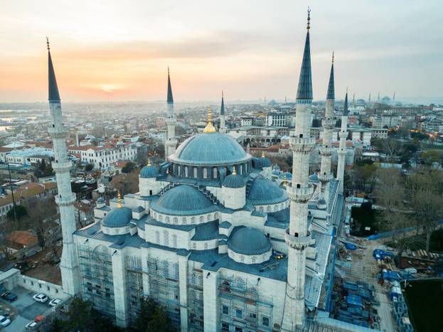 ✈️🕌 ¡ESTAMBUL EN UN HOTEL DE NUEVA APERTURA!🌉Desde 3 noches: Hotel 3★ en el histórico barrio de Sultanahmet al lado de la Mezquita Azul | Turquía