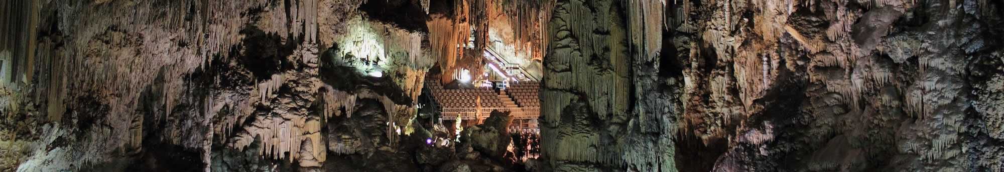 Entradas a la Cueva de Nerja