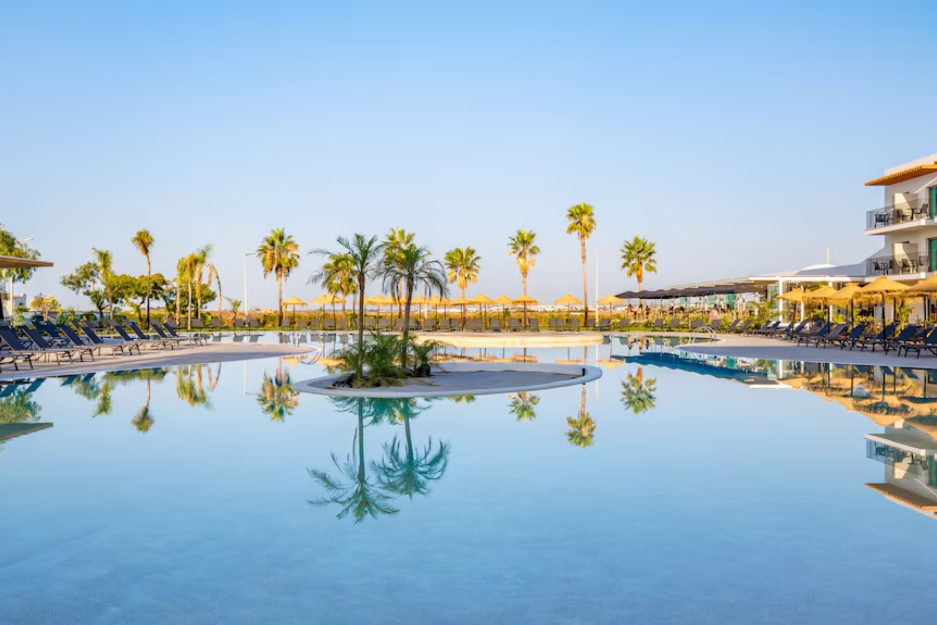 🌞 Fantásticas Férias em Hotel 4* no Algarve com Tudo Incluído | Cabanas de Tavira 🌞 Fantásticas Férias em Hotel 4* no Algarve com Tudo Incluído | Cabanas de Tavira