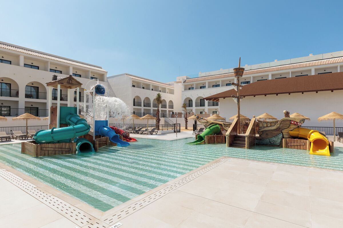 🏖️ Hotel 4* familiar em frente à praia para uma experiência única | Costa Ballena 🏖️ Hotel 4* familiar em frente à praia para uma experiência única | Costa Ballena