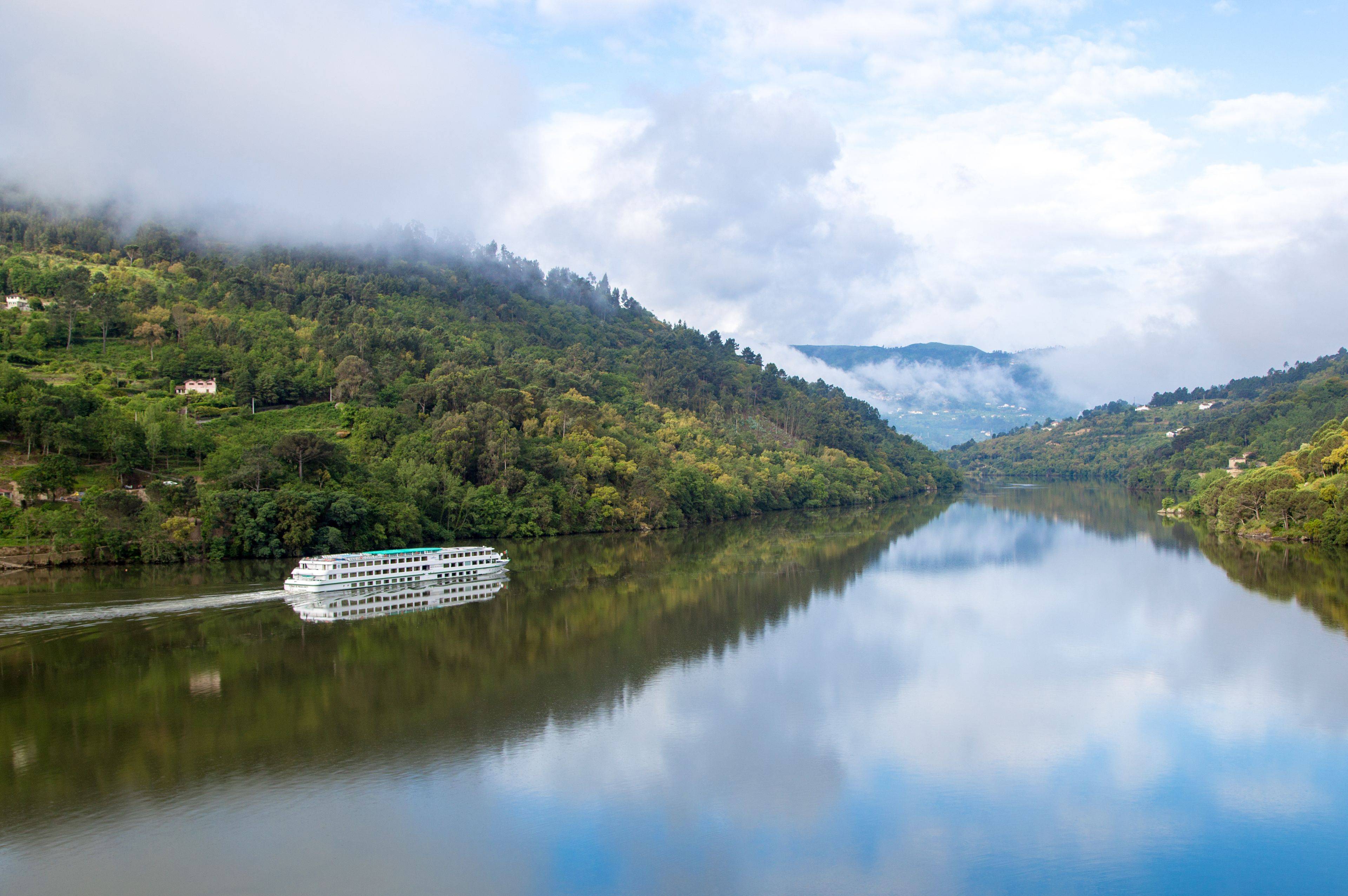 🍇 Fantástico Hotel 5* com Spa e pequeno-almoço incluído | Douro 🍇 Fantástico Hotel 5* com Spa e pequeno-almoço incluído | Douro