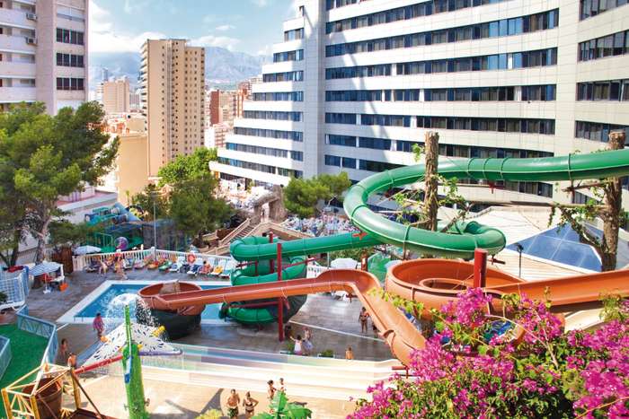 ✈️ Descanso, Sol e Praia ⛱️ Voos Diretos desde Lisboa ou Porto + Hotel 4* com Parque Aquático | Benidorm