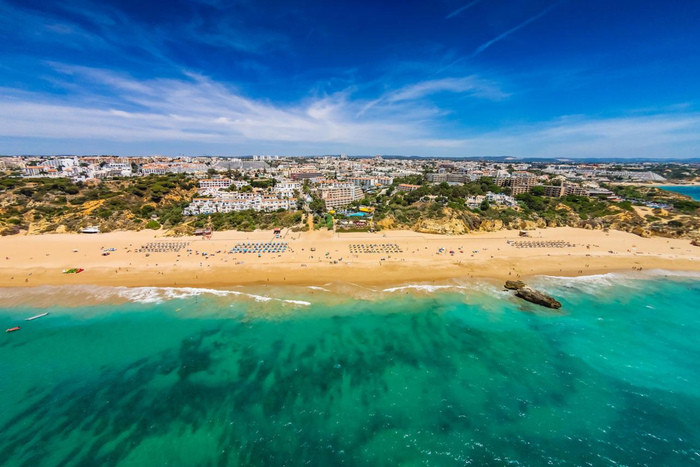 🌅 Hotel com opção de Tudo Incluído em frente à praia | Albufeira
