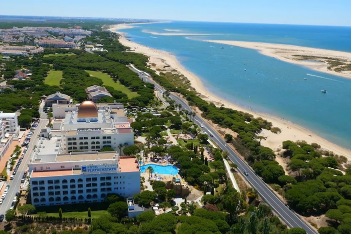 🌴 Hotel 4* bem localizado e muita Diversão nos Escorregas | Cartaya
