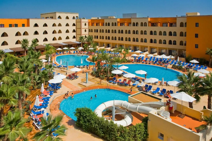 🏝️ Aproveite as vistas para o mar neste Hotel 4* e passeie junto à praia | Isla Canela