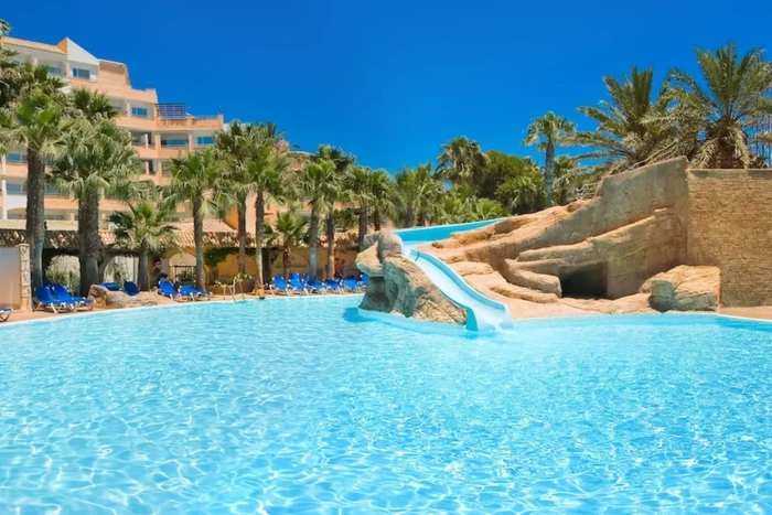 😊 Hotel 4* com Parque Aquático no Sul de Espanha | Roquetas de Mar