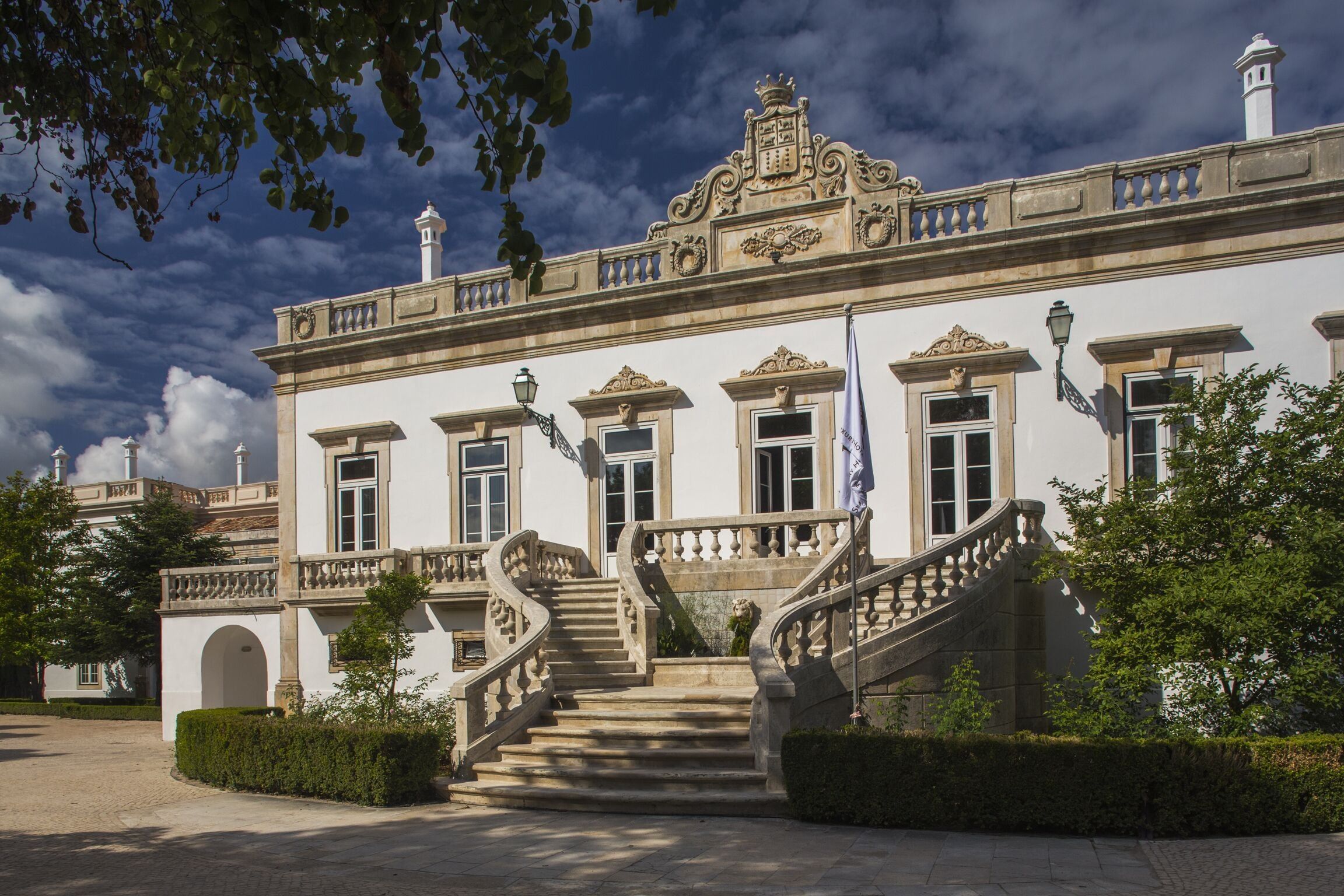 🌟 Encante-se com o Hotel Quinta das Lágrimas 5* com jardins e spa incluídos | Coimbra 🌟 Encante-se com o Hotel Quinta das Lágrimas 5* com jardins e spa incluídos | Coimbra