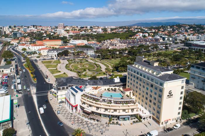🎆 Fim de Ano no Estoril! Hotel 4* perto da Praia, com Spa e Pacote de Reveillón incluído | Estoril