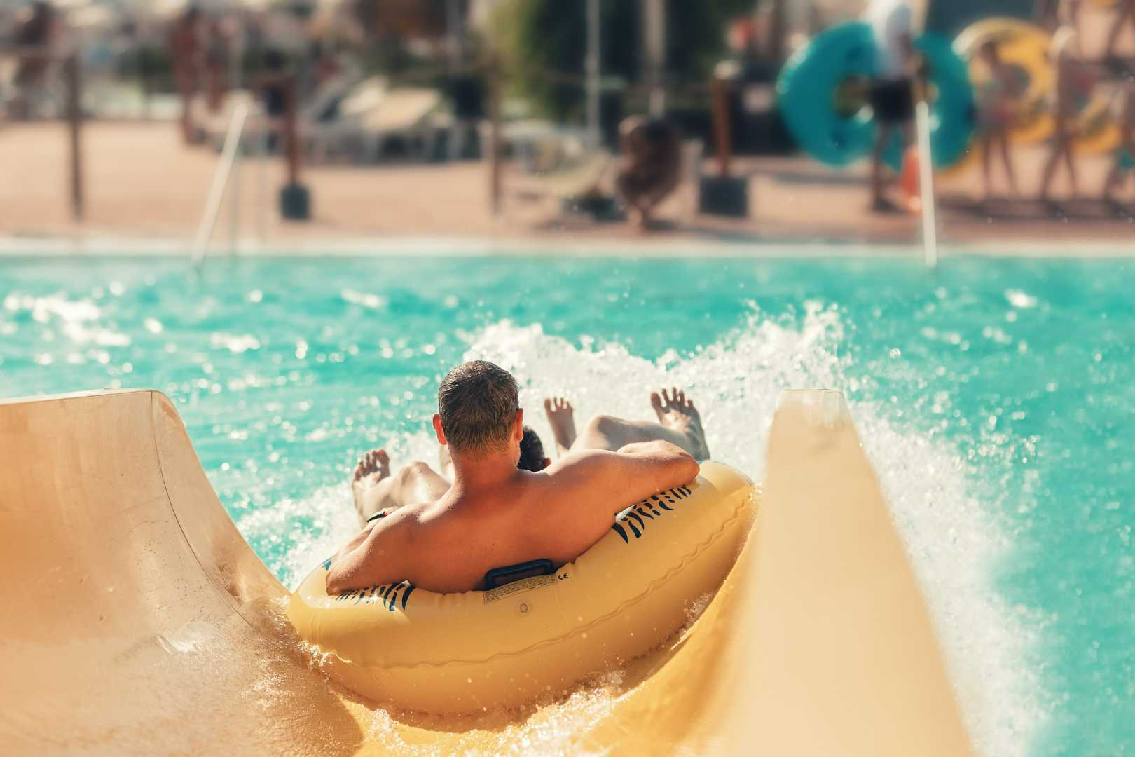 🎉AQUÓPOLIS CULLERA: Aventura acuática para toda la familia💦🏖️ Alójate en un hotel 4★ en Gandía, a solo 250 m de la playa + Entradas 🎟️