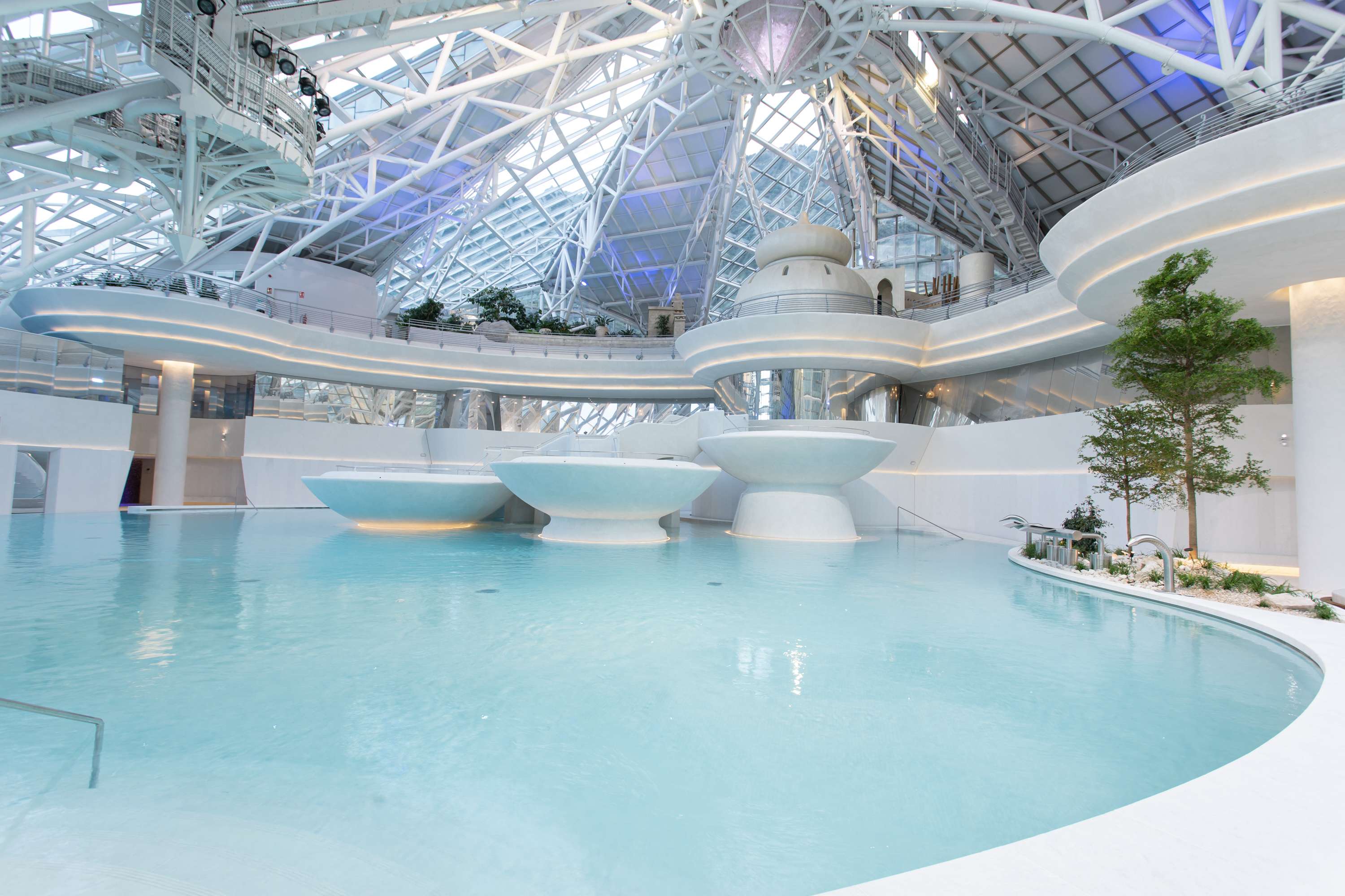 ♒ CALDEA SPA: Relax y Bienestar en Andorra ⛲💫 Hotel 3* con media pensión + Acceso al mayor balneario de Andorra 📅 Sem. Santa, primavera o verano