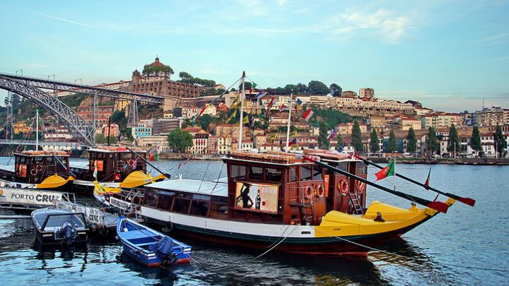 Descubre Oporto con un Crucero encantador por el Río Duero ⛵ Descubre Oporto con un Crucero encantador por el Río Duero ⛵