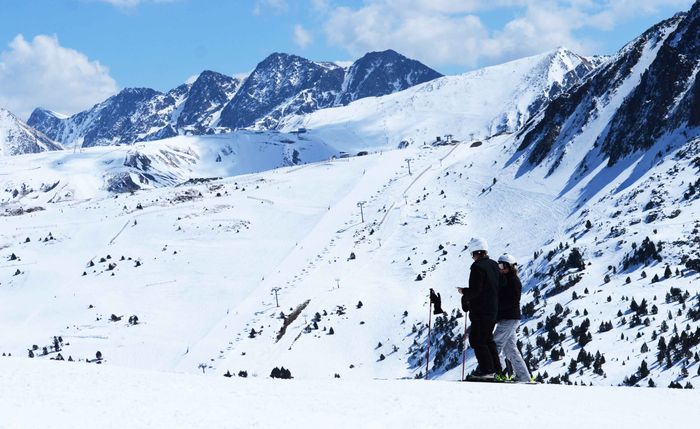 ¡Esquiar en Andorra! 🏂🏽 Hotel 4* con Forfait 2 días incluido Pal Arinsal y Ordino-Arcalis