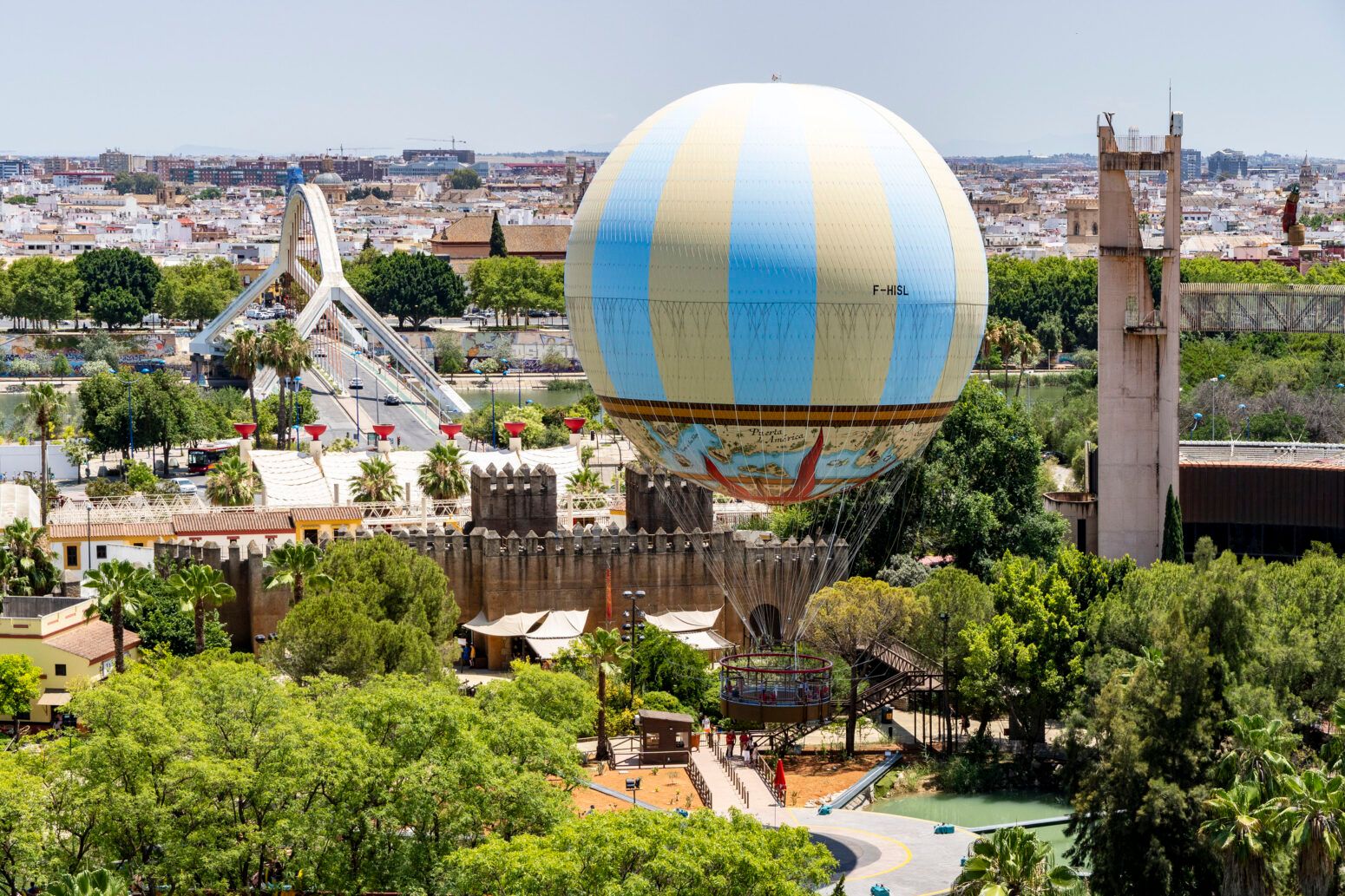 Nao Vigía: El globo de Sevilla-2