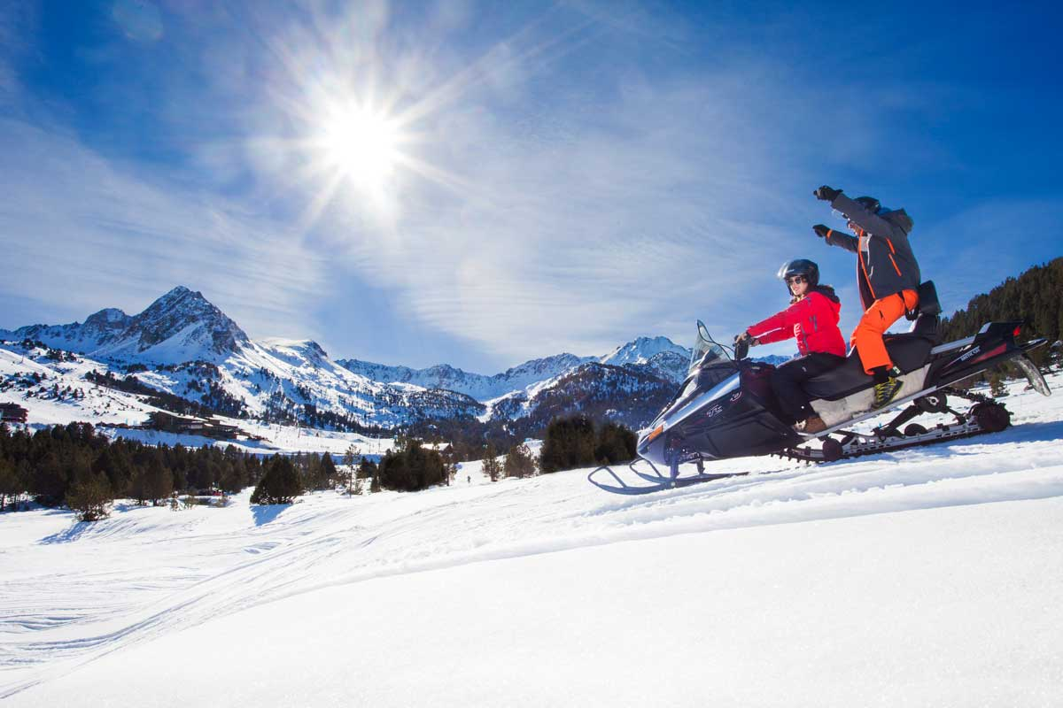 ¡Ruta de MOTOS de NIEVE en ANDORRA con Hotel, Desayuno y Cena inluidos!❄️ ¡Ruta de MOTOS de NIEVE en ANDORRA con Hotel, Desayuno y Cena inluidos!❄️