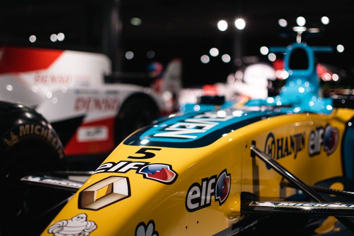 🏁EL MUSEO DE FERNANDO ALONSO 🏎️Hotel 3★ con desayuno en Avilés  + Entradas al Museo | Asturias