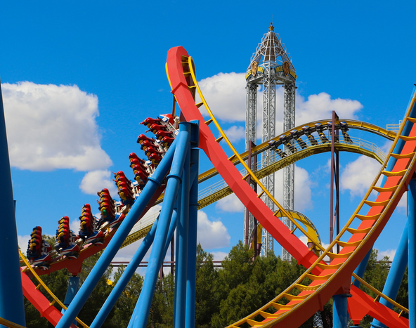 🎢 Diversão em Família! Hotel com Pequeno-Almoço perto do Parque + Bilhetes Parque Warner | Madrid