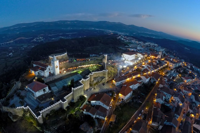 🎄 Visita ao Penela Presépio! Pacote com Hotel 4* c/ pequeno-Almoço e Acesso ao Spa incluído + Bilhetes incluídos | Penela