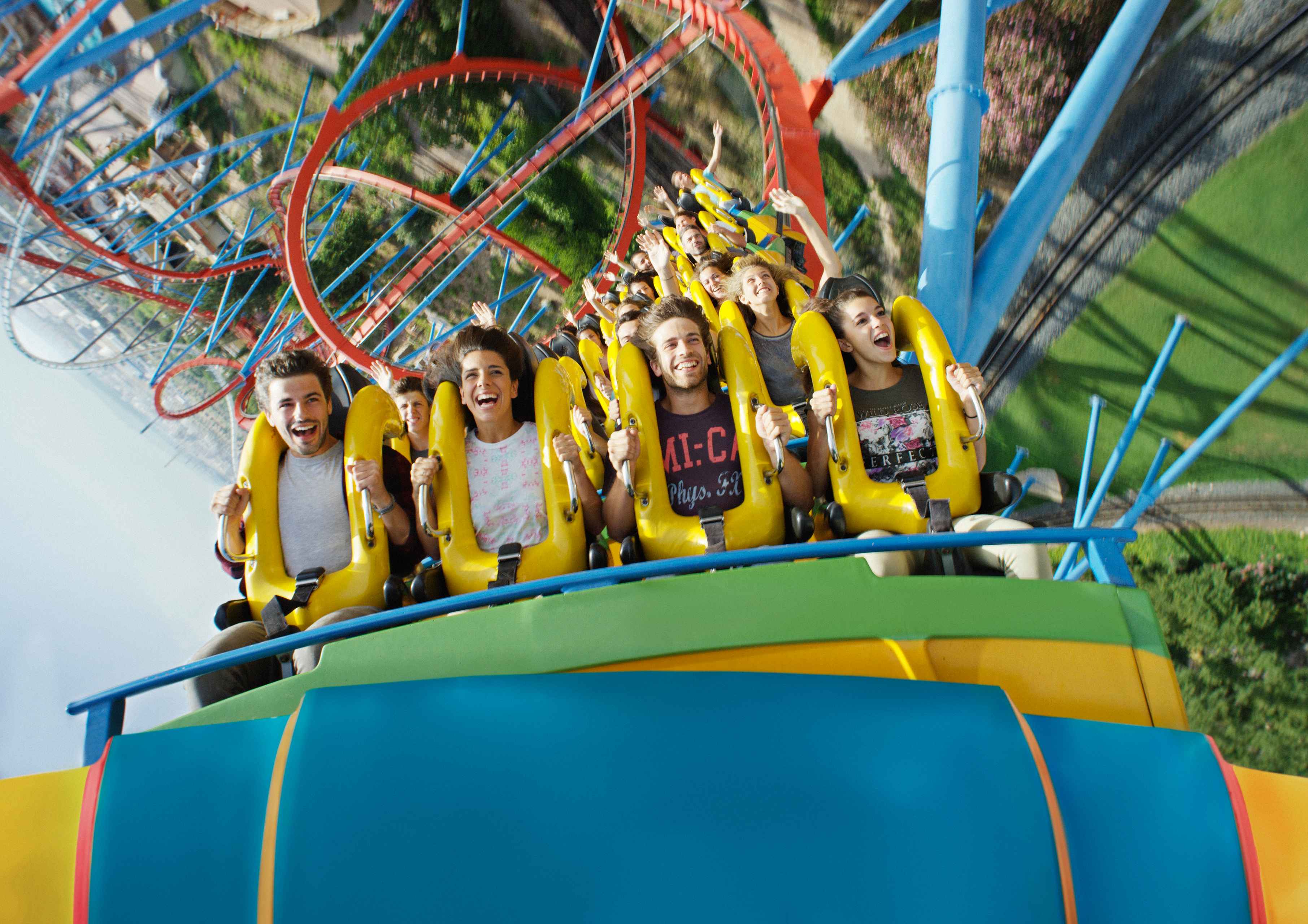 🎢 PORTAVENTURA & FERRARI LAND! 🏎️ Appartements Familiaux près de la page + Billets | Salou