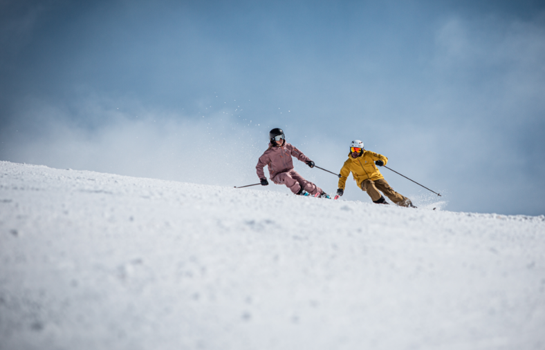 ⛷️⭐¡LUJO A PIE DE PISTAS EN SIERRA NEVADA!🏔️❄️ Hotel 4★ con desayuno + Forfait + Acceso diario al SPA y hasta 6 personas por habitación | Granada ⛷️⭐¡LUJO A PIE DE PISTAS EN SIERRA NEVADA!🏔️❄️ Hotel 4★ con desayuno + Forfait + Acceso diario al SPA y hasta 6 personas por habitación | Granada