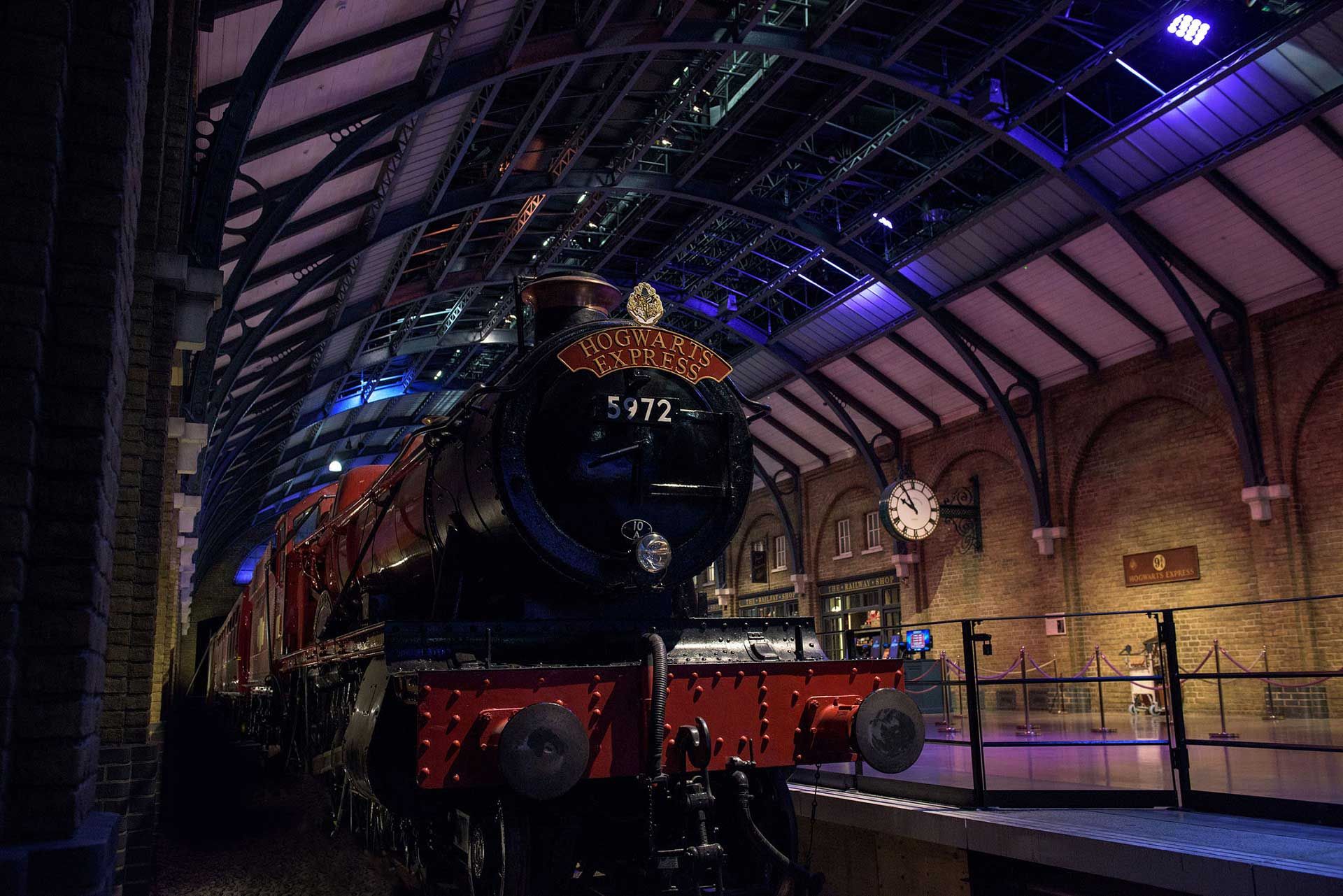 Escapada Harry Potter: Hotel + Entradas + Transporte 2 Escapada Harry Potter: Hotel + Entradas + Transporte 2